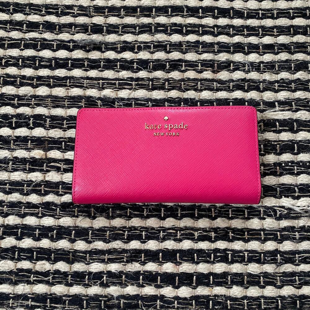 🌿Kate Spade New York Pink Stacy Saffiano Bifold Crosshatch Leather Wallet OS